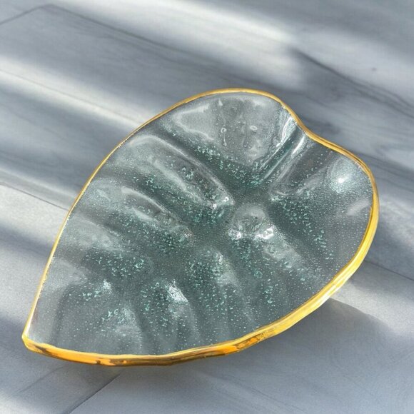 Vintage Clear Recycle Glass Dish Plate Platter Leaf Shaped With Gold Edges Glass - Picture 3 of 14